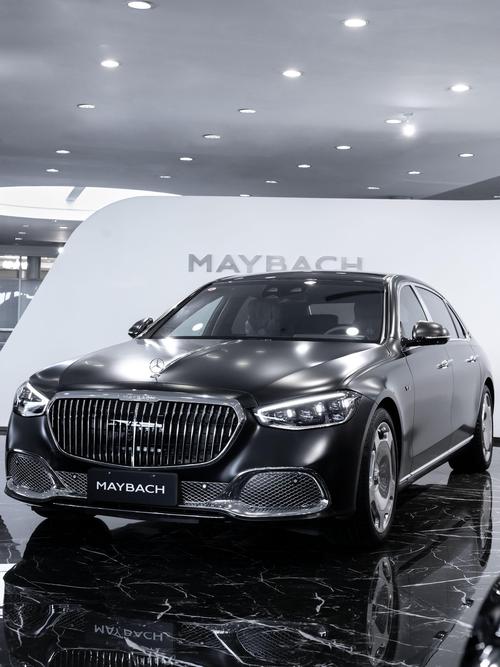 深圳光明区润玛乐企业管理咨询岚图汽车的售后服务让用户无忧出行，迈巴赫未来的豪华车趋势